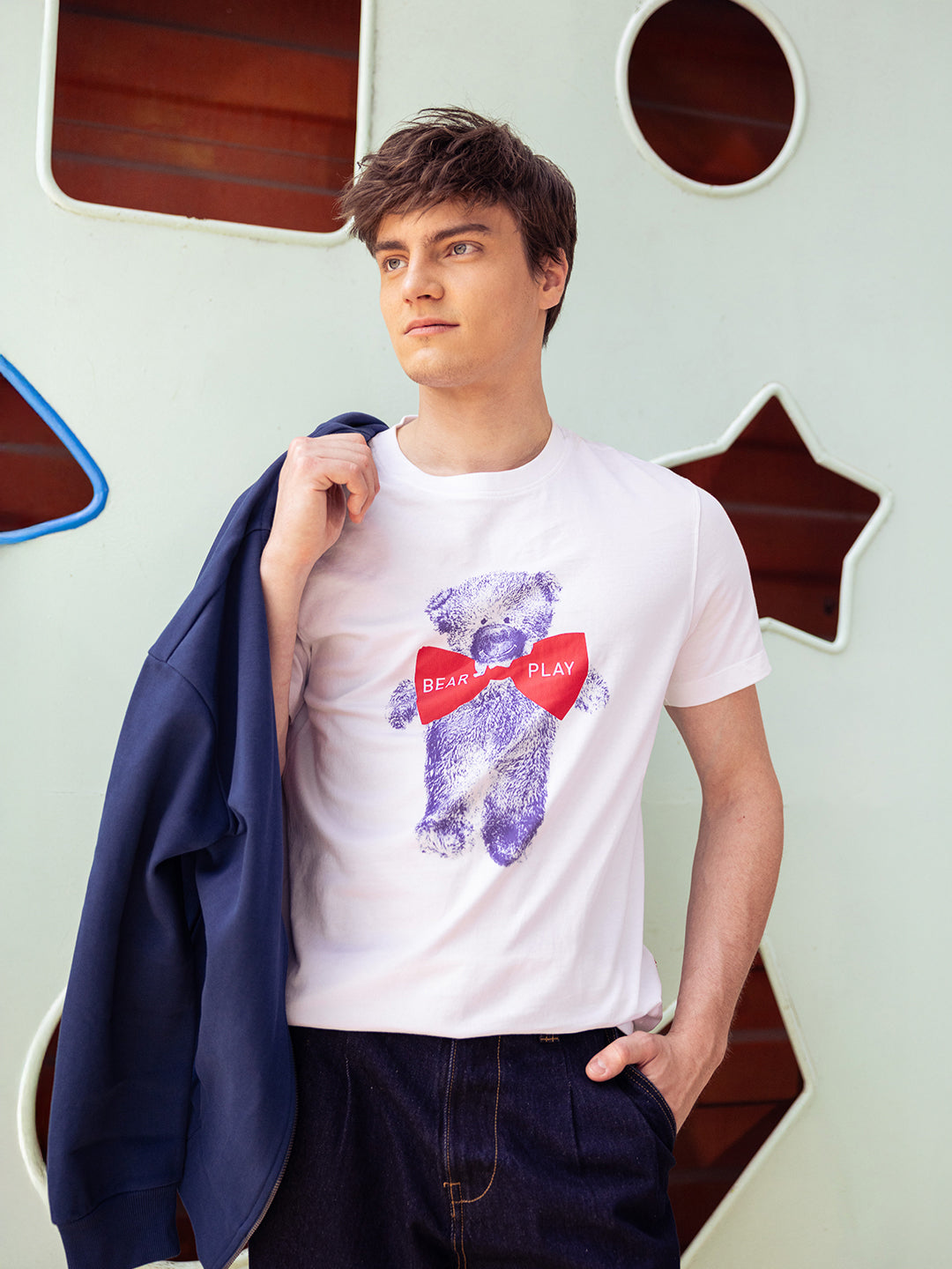 Men White Graphic Cotton Crew Neck T-Shirt