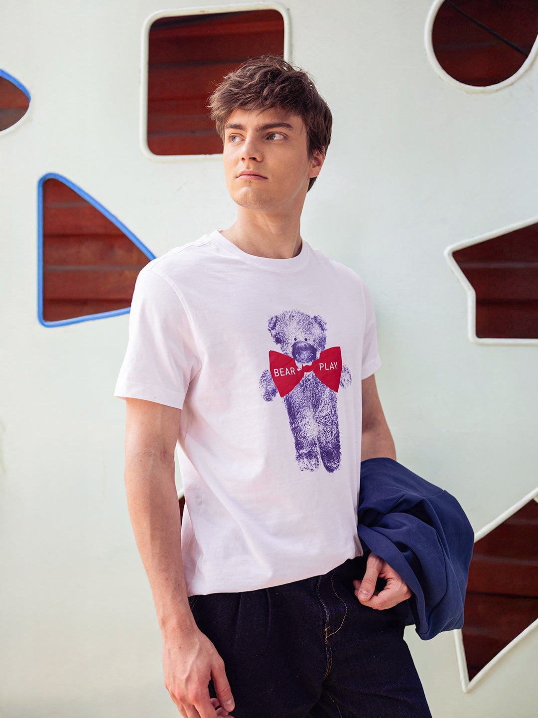 Men White Graphic Cotton Crew Neck T-Shirt