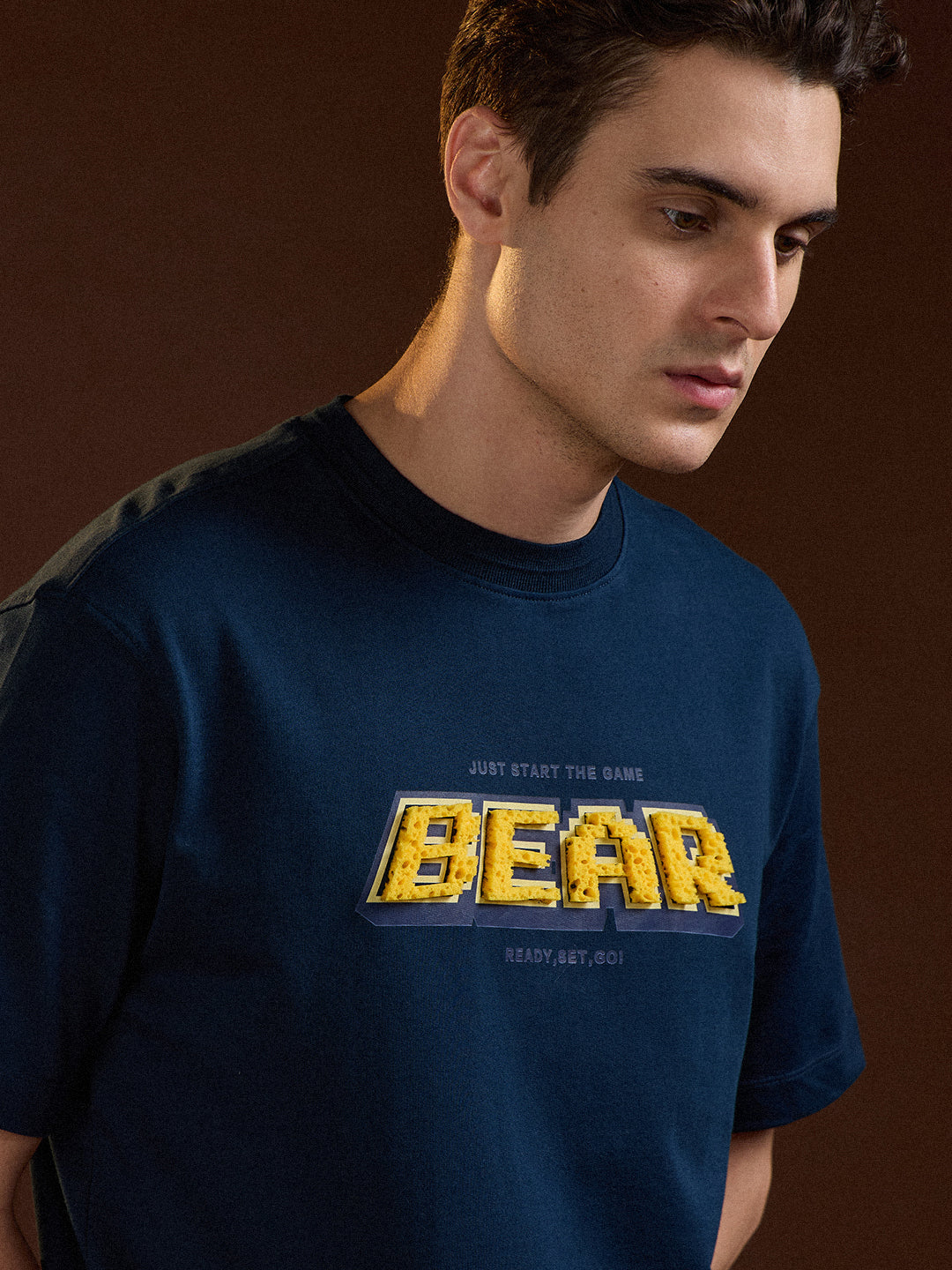 Men Blue Oversize Graphic Design Crew Neck T-shirt