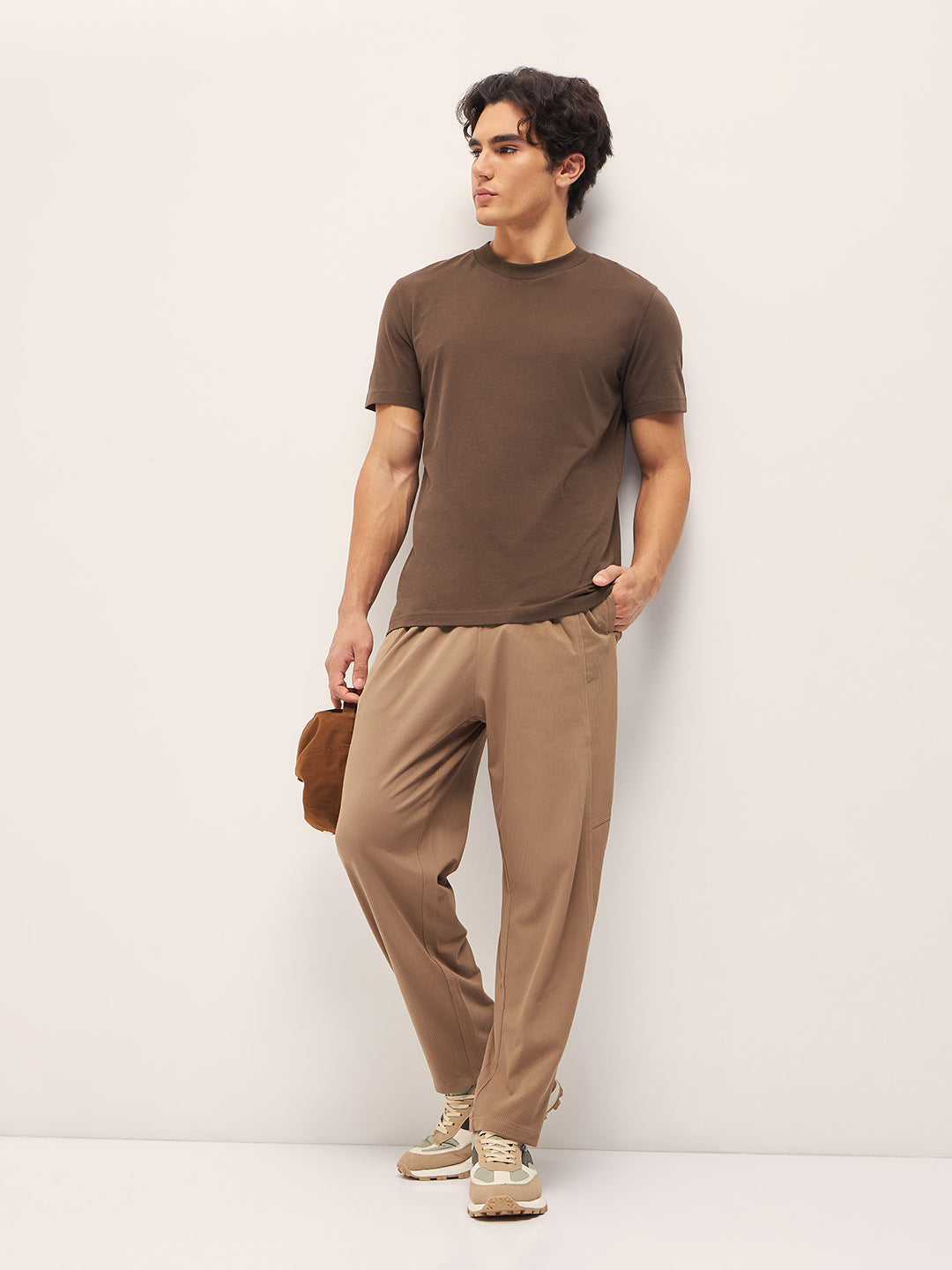 Men Brown Solid Crew Neck Regular Fit T-Shirt