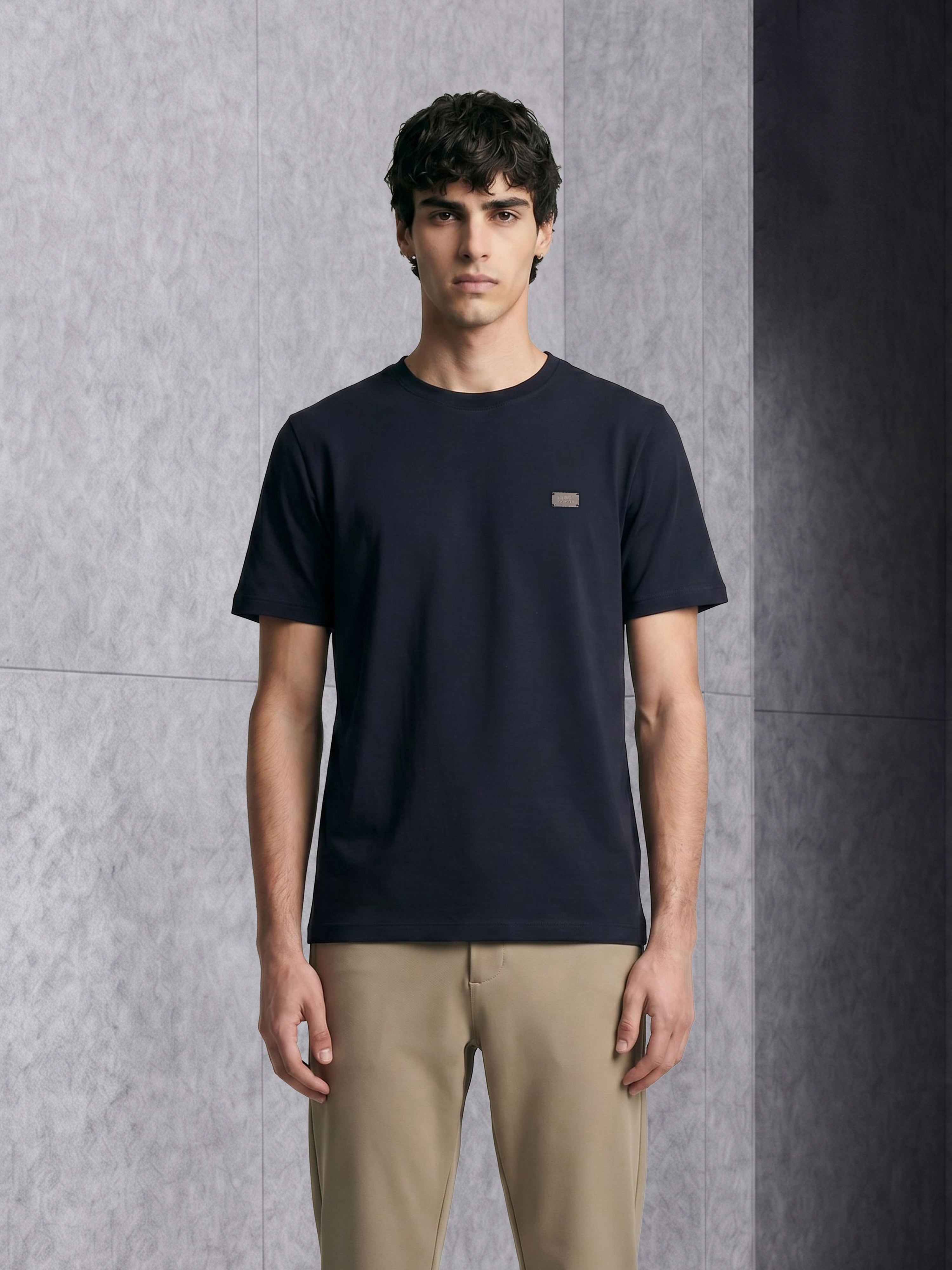 Men Navy Solid Cotton Crew Neck T-Shirt
