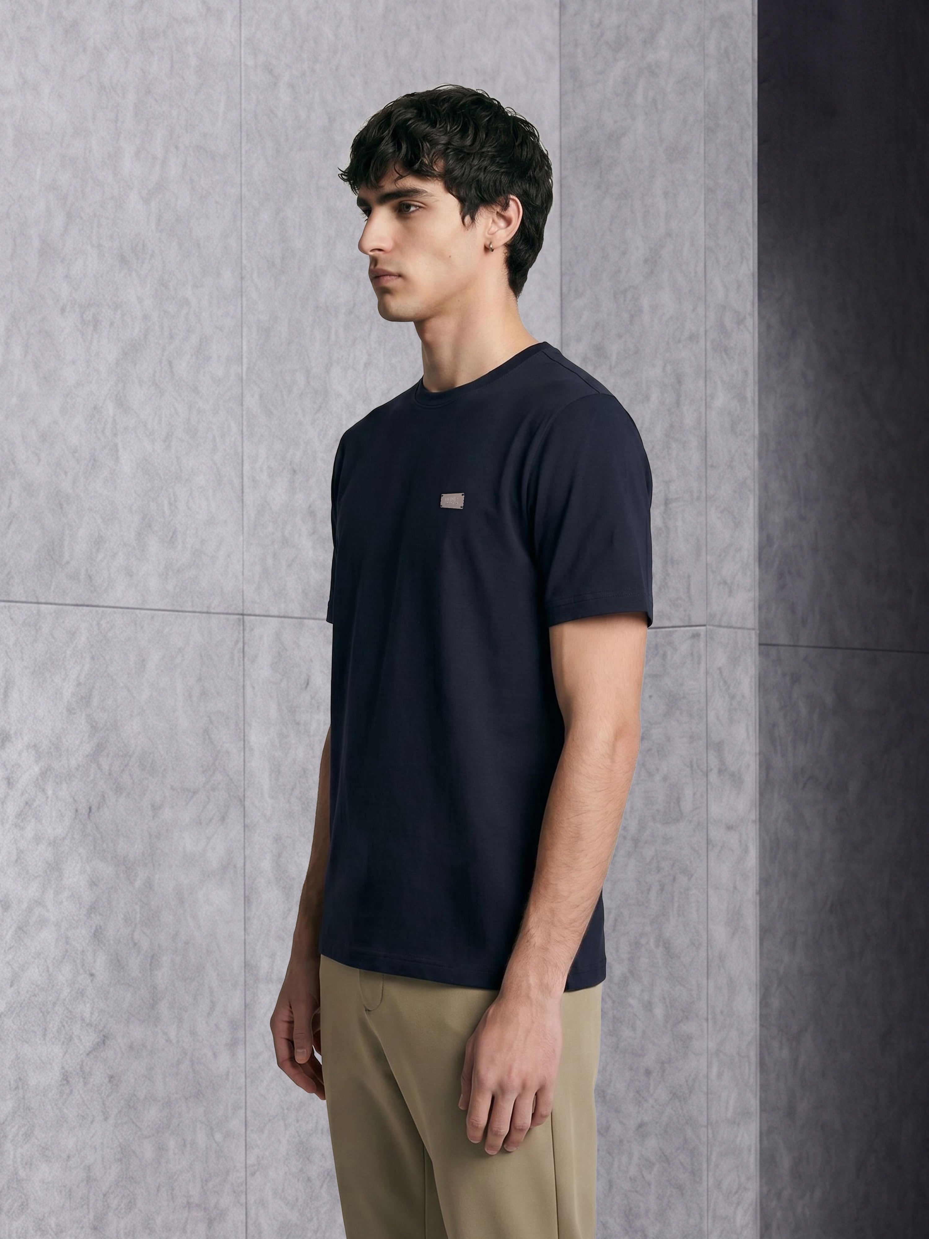 Men Navy Solid Cotton Crew Neck T-Shirt