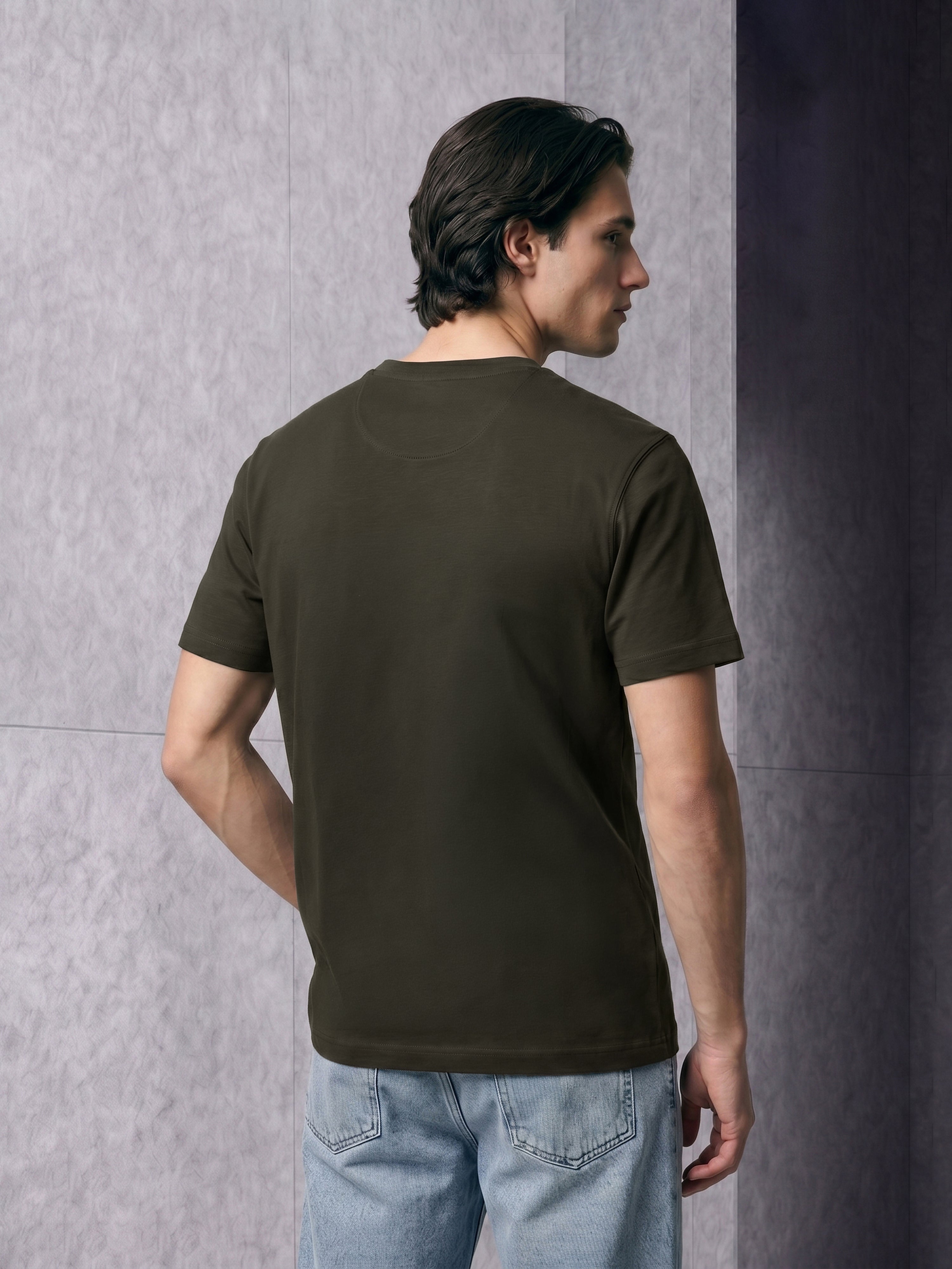 Men Olive Solid Cotton Crew Neck T-Shirt