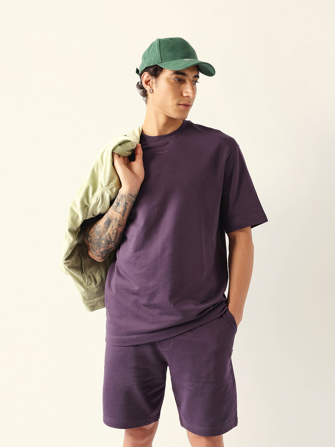 Men Purple Solid Cotton Crew Neck T-Shirt