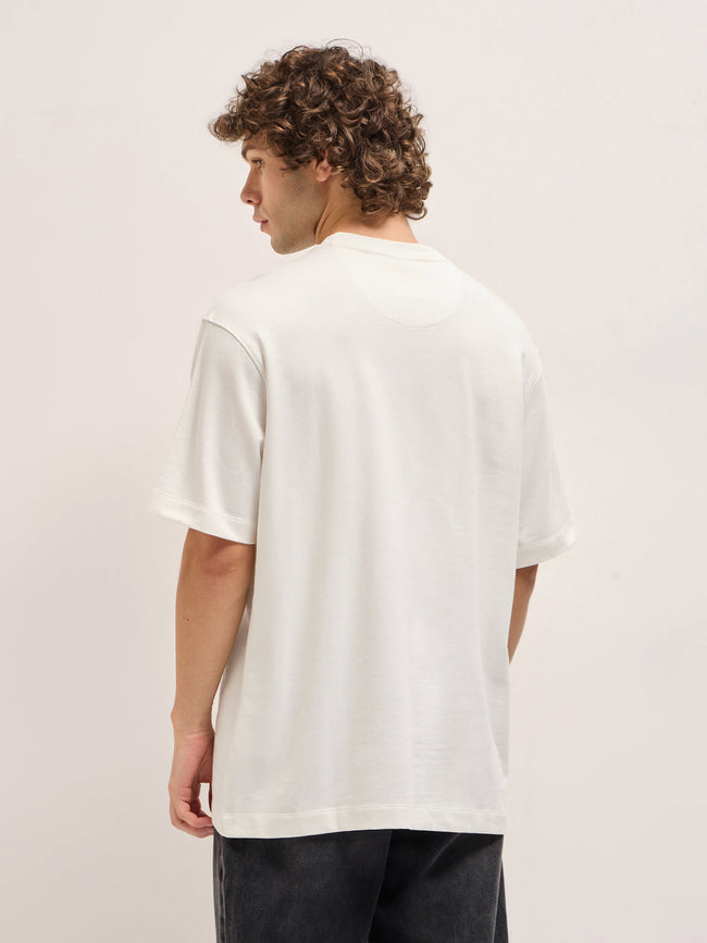 Men White Oversize Artistic "BEAR AMORE" Graphic Print Crew Neck T-shirt