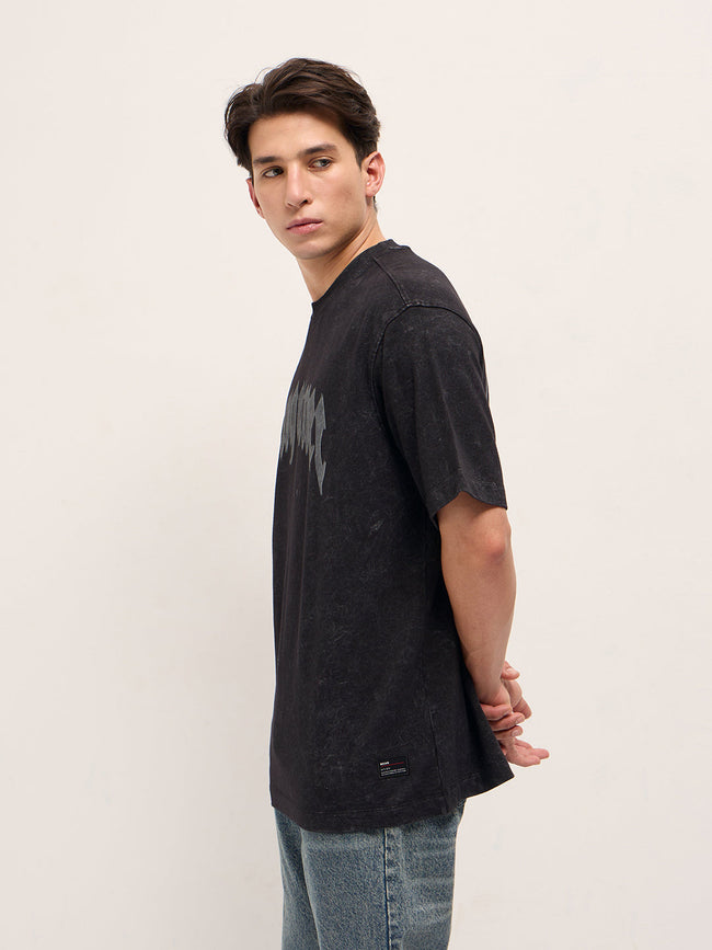 Men Washed Black Graphic Back Print Oversized Crew Neck T-Shirt