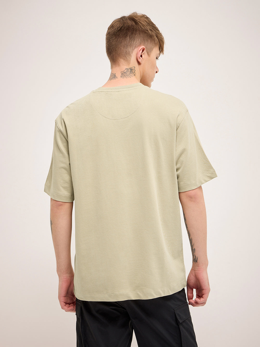 Men Beige 3D graphic Design Crew Neck T-Shirt