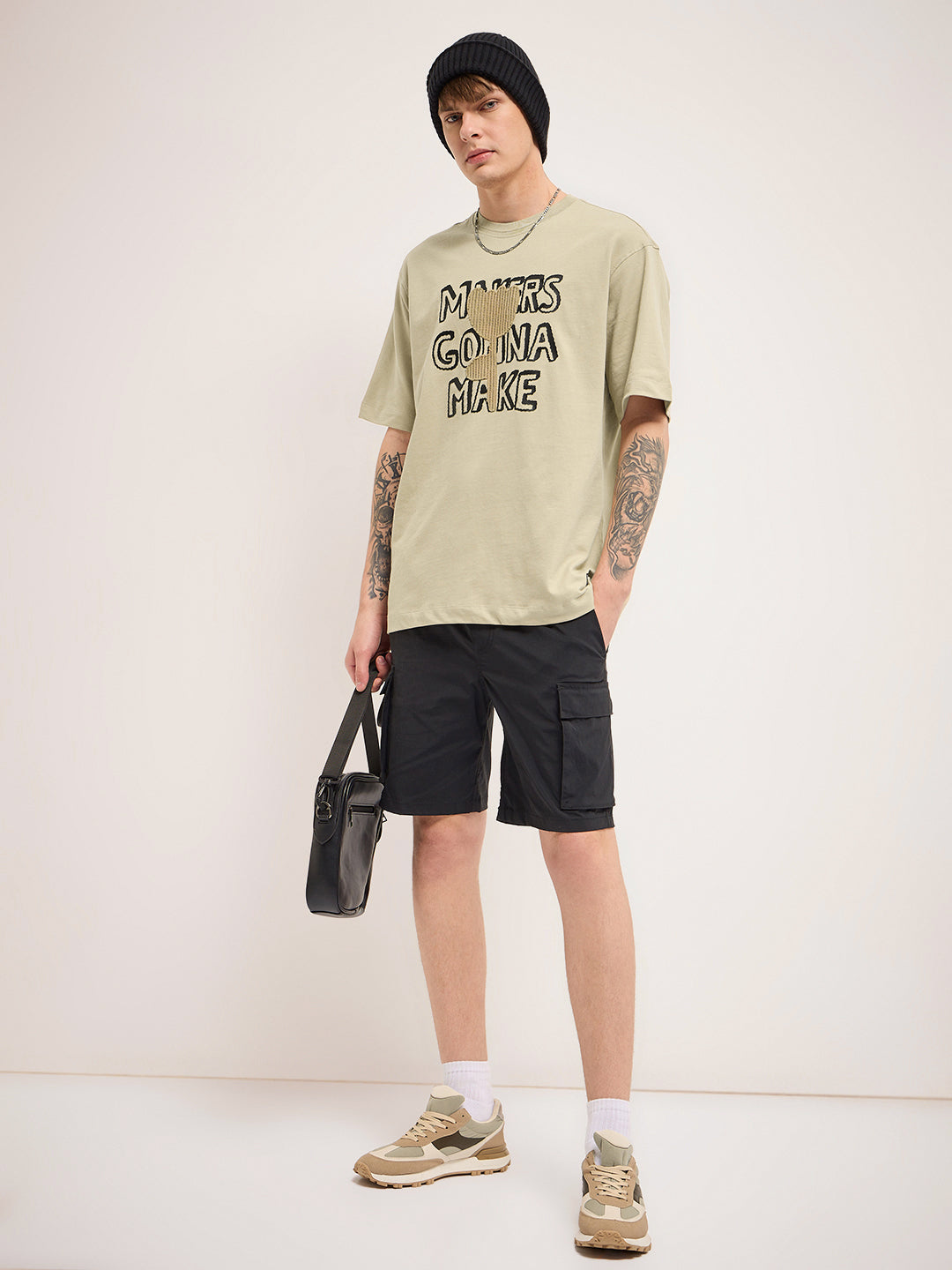 Men Beige 3D graphic Design Crew Neck T-Shirt
