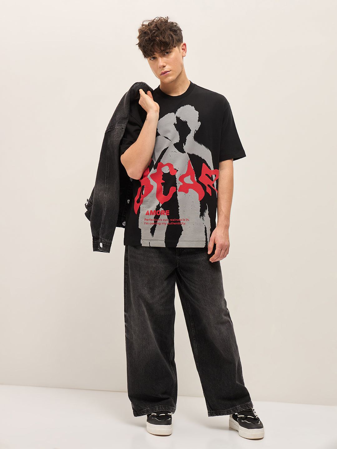 Men Black Oversize Graphic Printed Crew Neck T-shirt