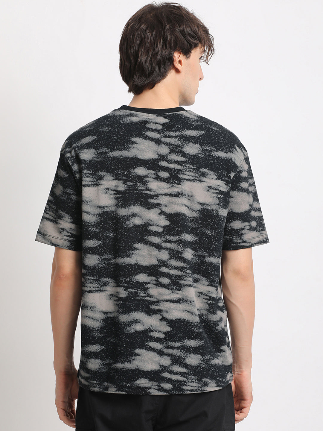 Men Grey Printed Oversized Fit Round Neck T-shirt