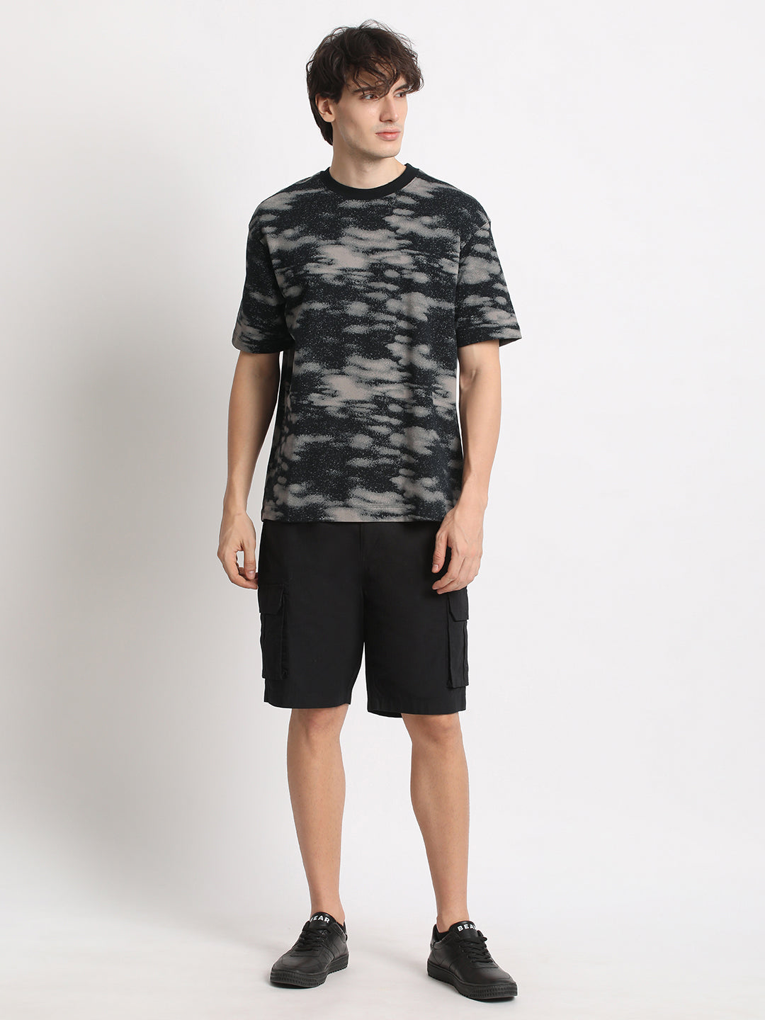 Men Grey Printed Oversized Fit Round Neck T-shirt