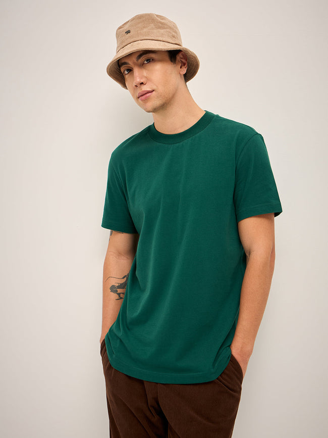 Men Bottle Green Solid Crew Neck Regular Fit T-Shirt