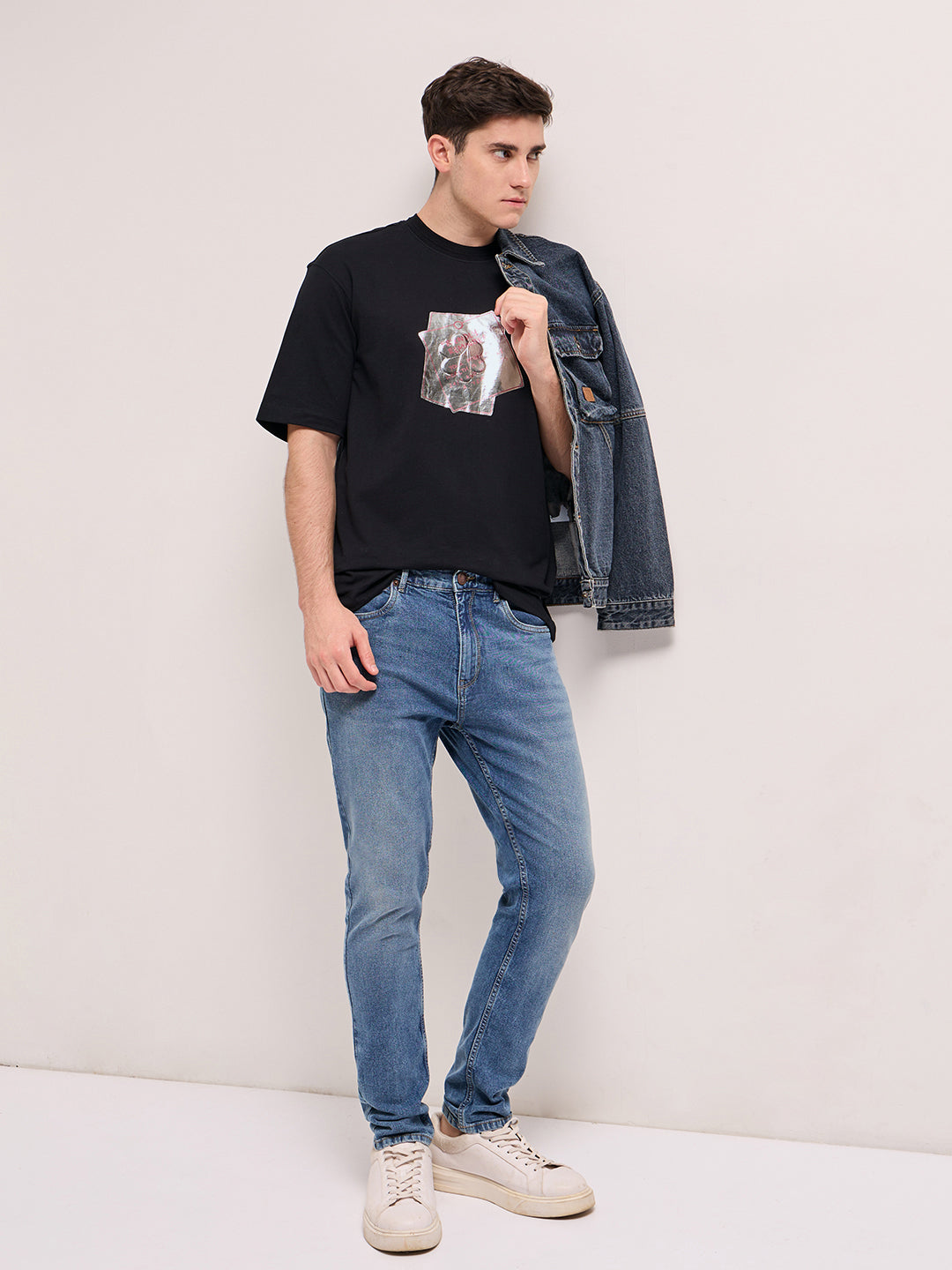 Men Black Oversize Graphic Printed Crew Neck T-shirt