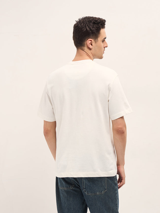 Men White Graphic Overlapping Text Oversize Crew Neck T-shirt