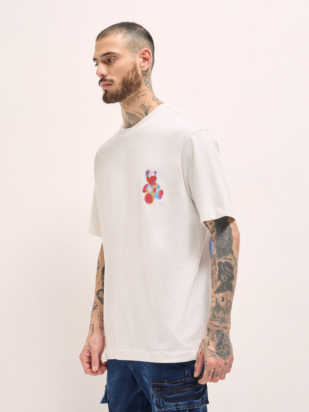 Men White Oversize Graphic & Bold Back Print Crew Neck T-shirt