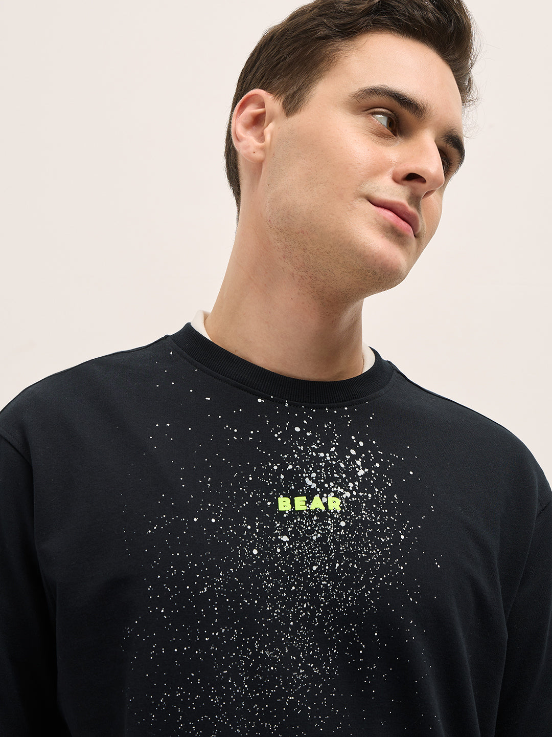 Men Black Oversize Graphic Splatter Crew Neck T-shirt