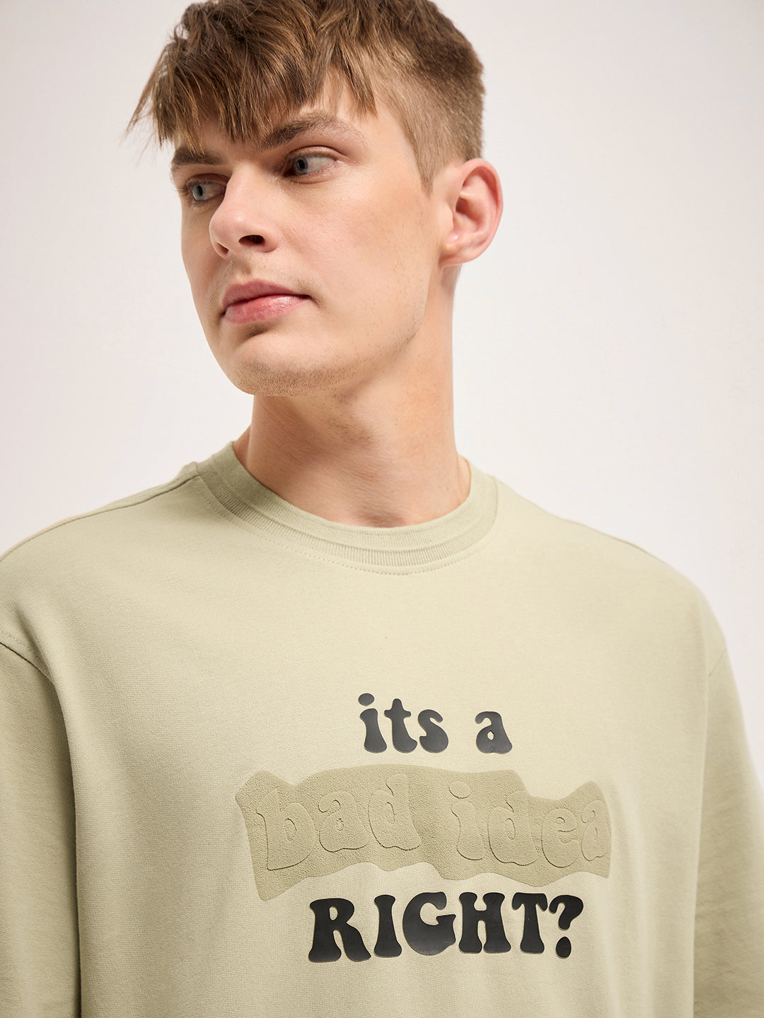 Men Beige 3D graphic Design Crew Neck T-Shirt