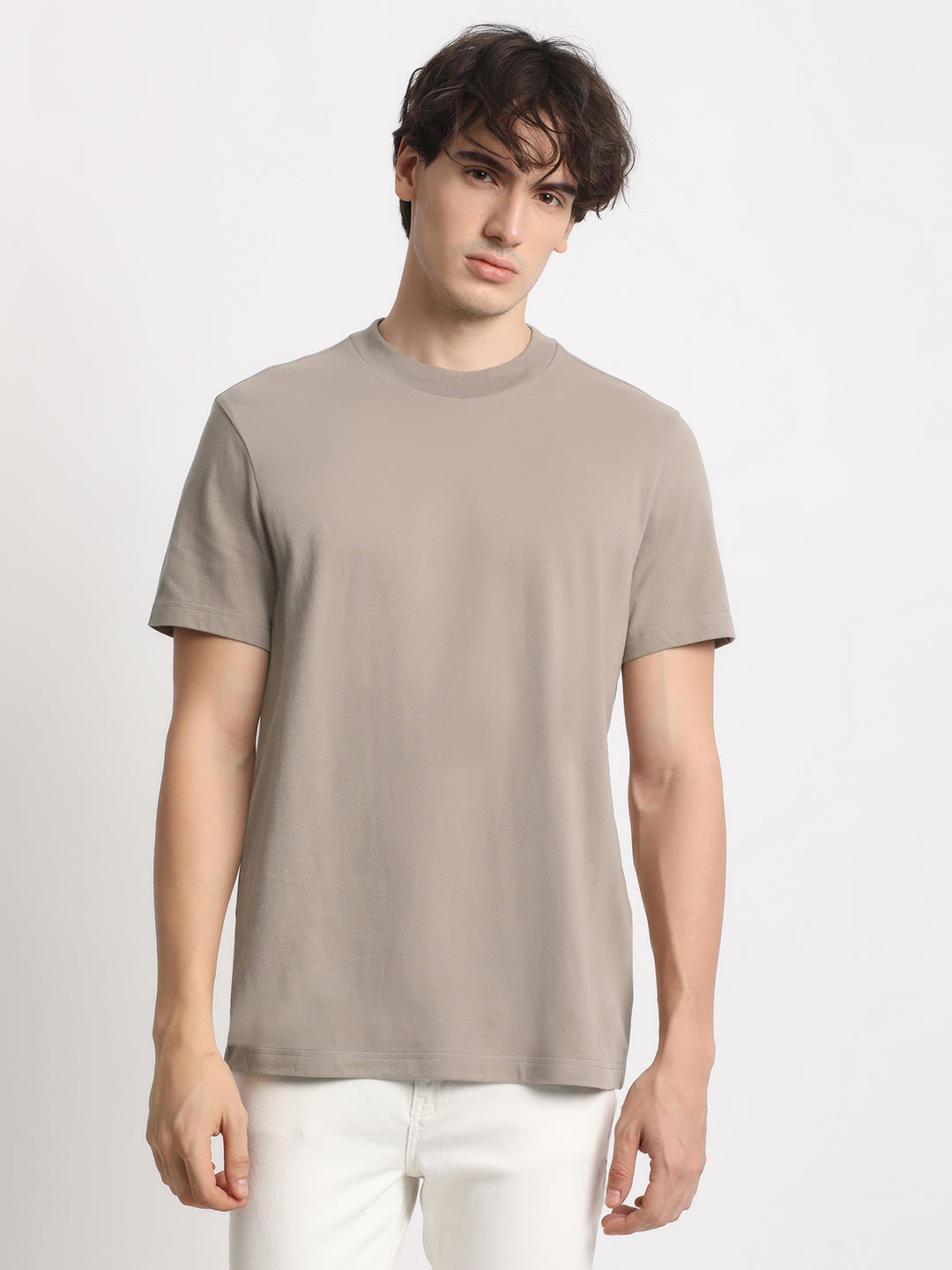 Men Beige Solid Regular Fit Round Neck T Shirt | The Bear House