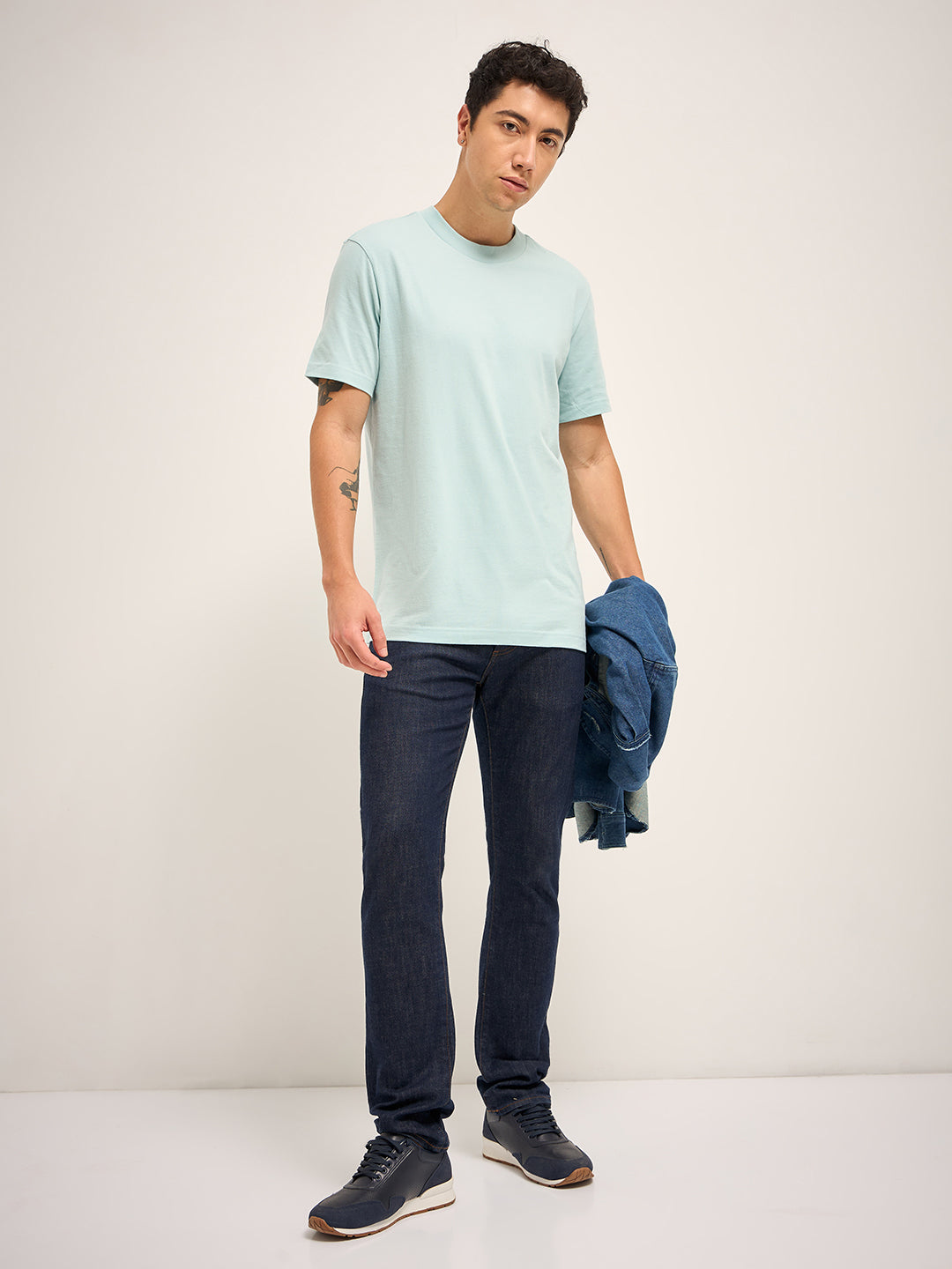 Men Light Blue Solid Crew Neck Regular Fit T-Shirt