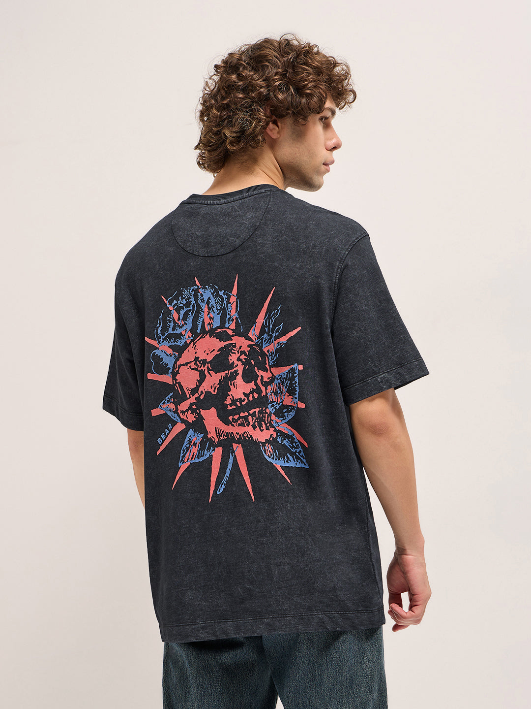 Men Charcoal Grey Oversize skull graphic Crew Neck T-shirt