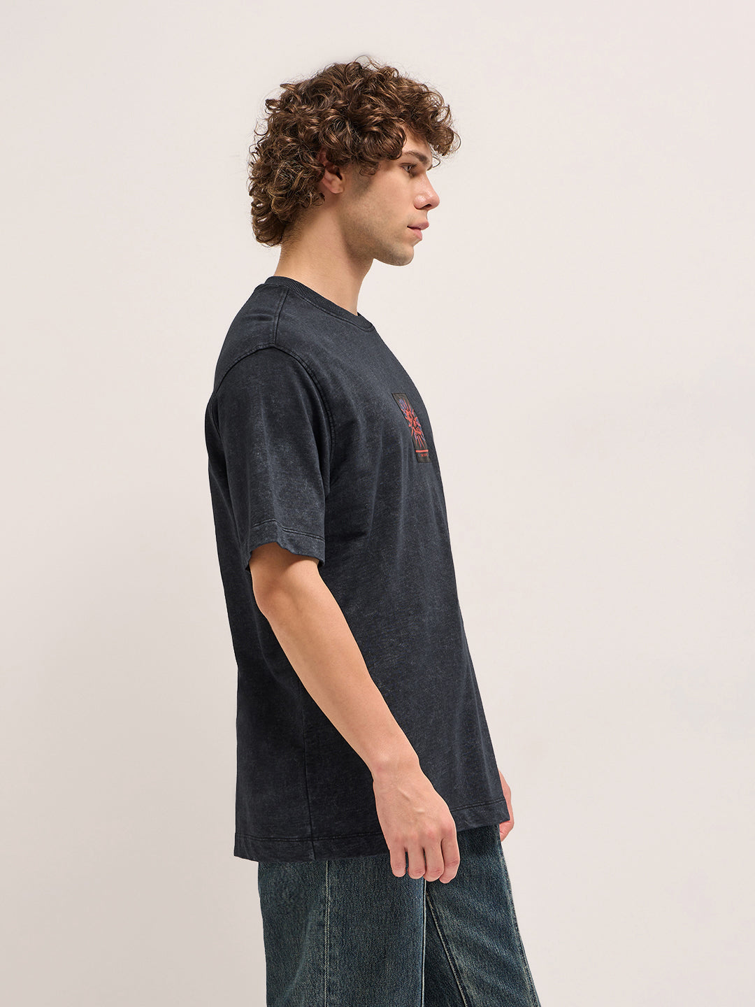 Men Charcoal Grey Oversize skull graphic Crew Neck T-shirt