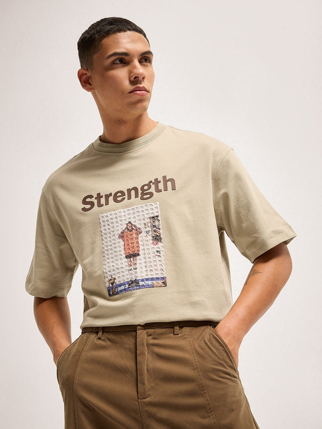 Men Beige 3D graphic Design Crew Neck T-Shirt