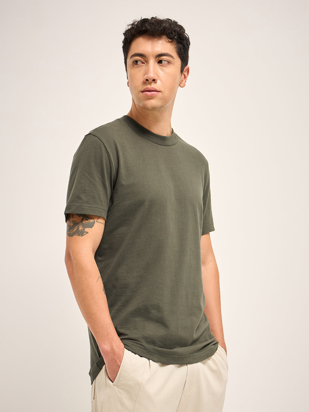 Men Olive Solid Crew Neck Relax Fit T-Shirt