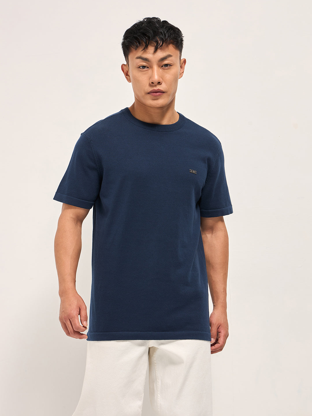Men Navy Blue Solid Regular Fit Ribbed Crew Neck T-shirt