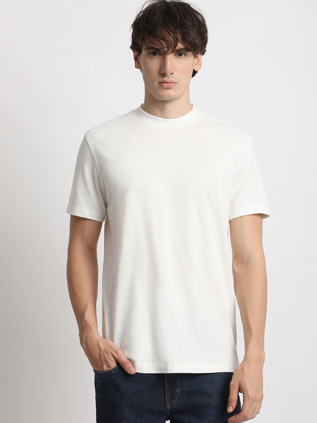 Men White Solid Regular Fit Round Neck T Shirt | The Bear House