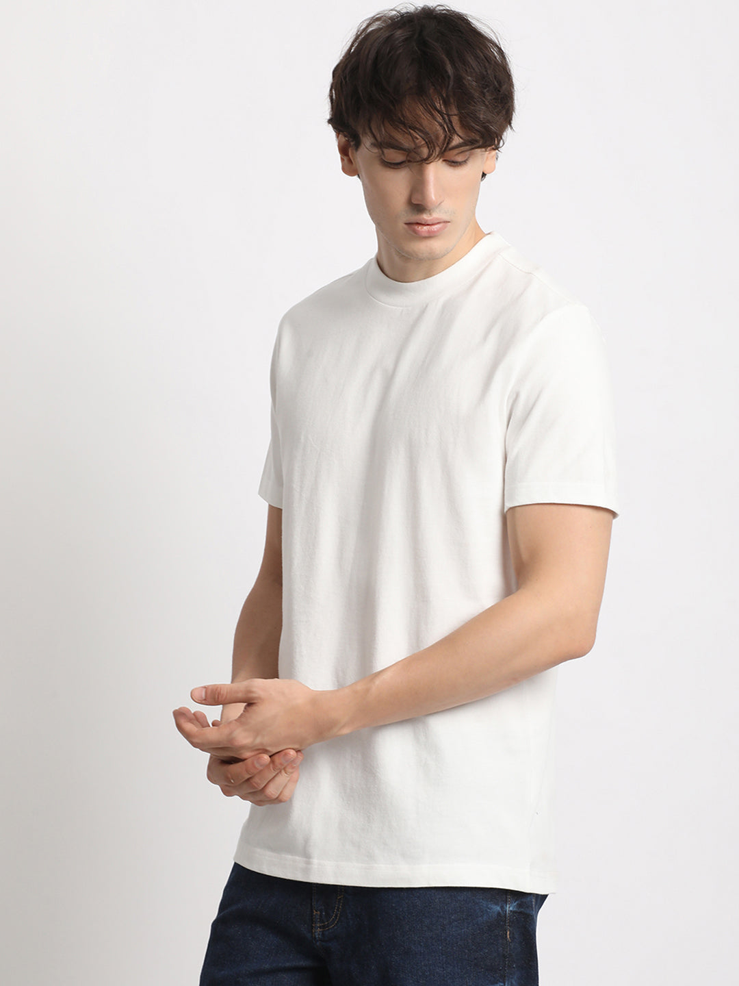 Men White Solid Regular Fit Round Neck T Shirt | The Bear House