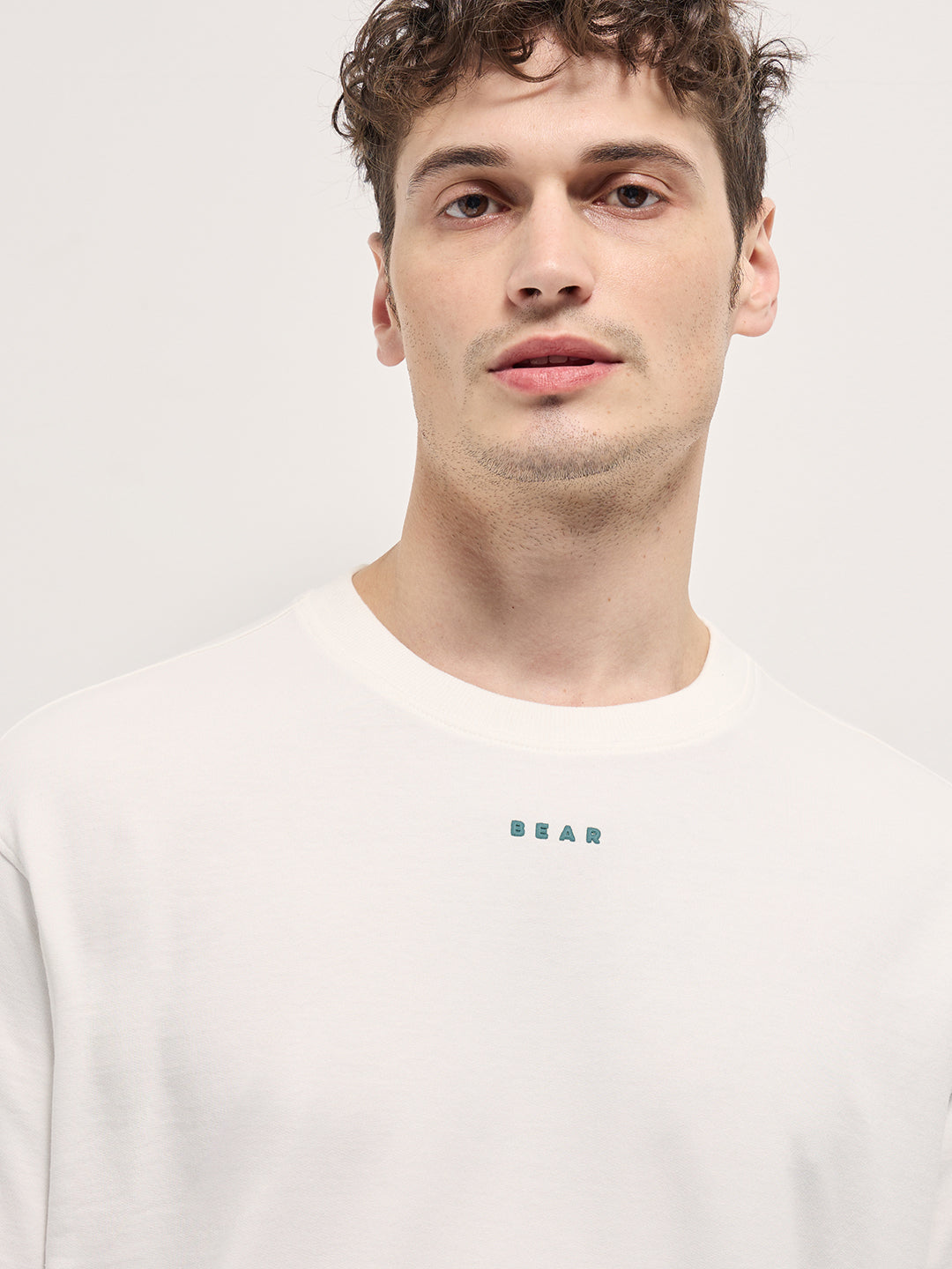 Men White 3D Graphic Back Printed Oversize Crew Neck T-shirt