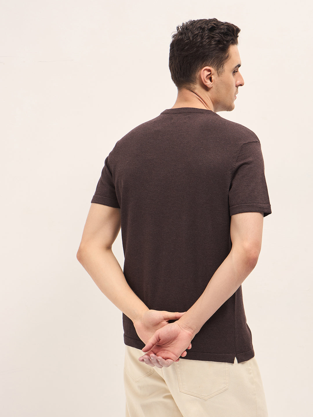 Men Brown Solid Regular Fit Ribbed Crew Neck T-shirt