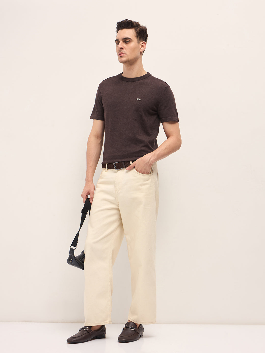 Men Brown Solid Regular Fit Ribbed Crew Neck T-shirt