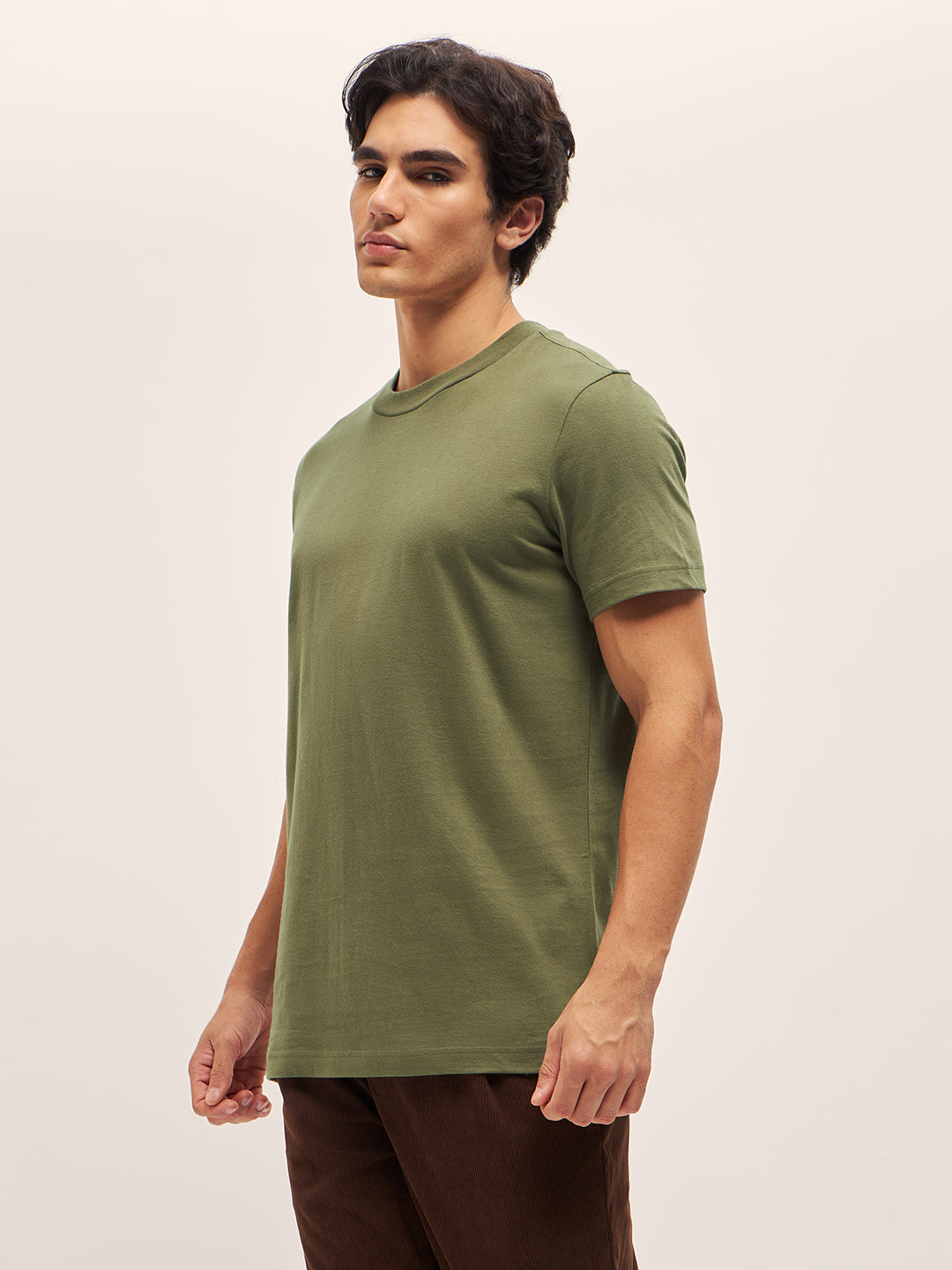 Men Olive Solid Crew Neck Regular Fit T-Shirt