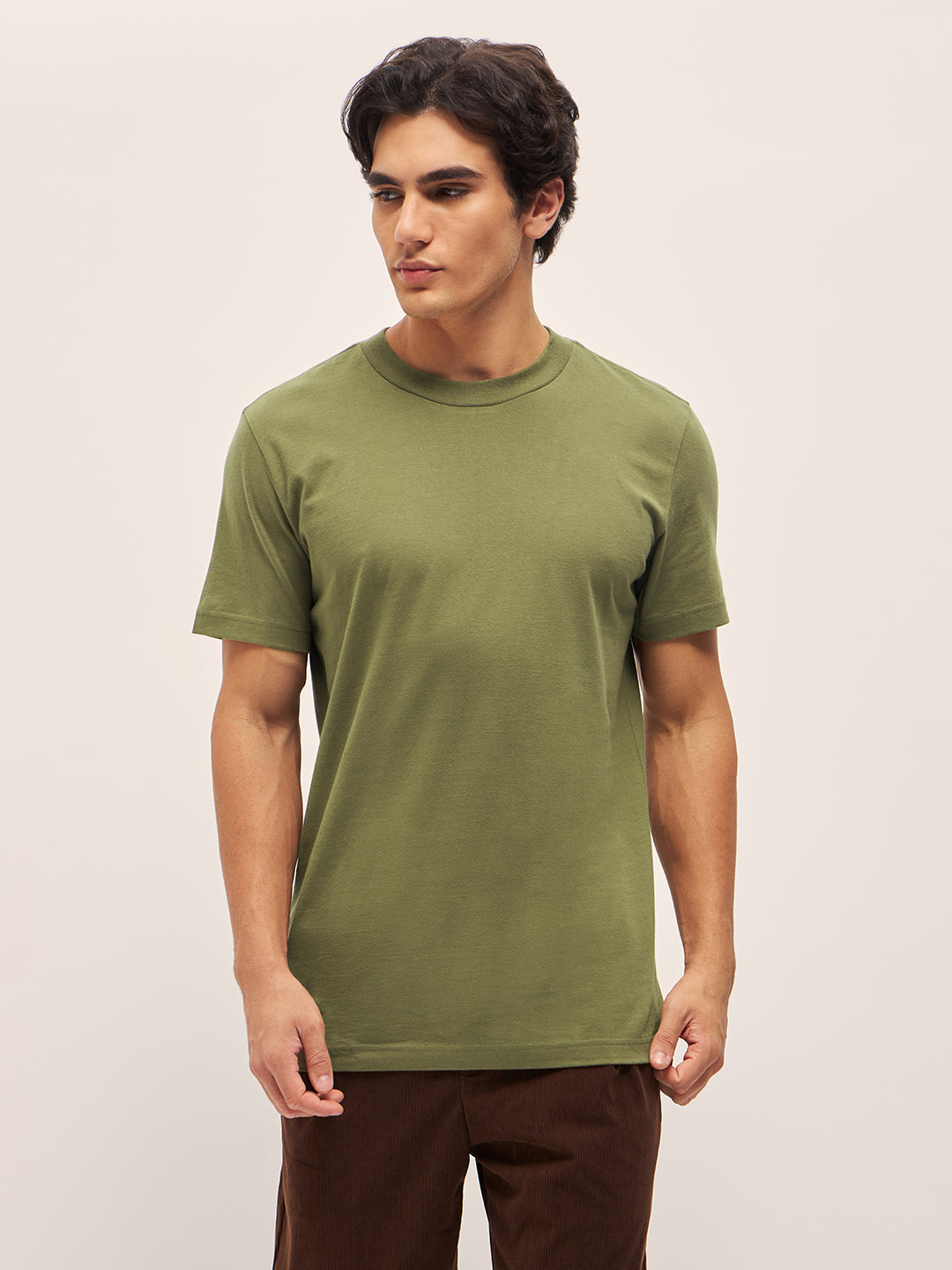 Men Olive Solid Crew Neck Regular Fit T-Shirt