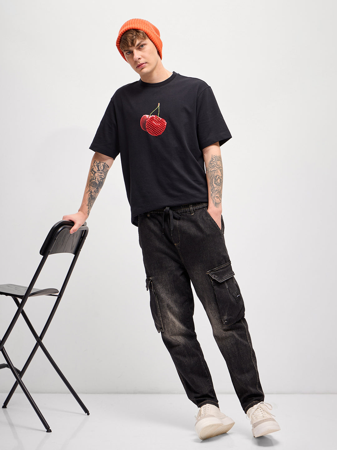 Men Black digital print Crew Neck T-Shirt