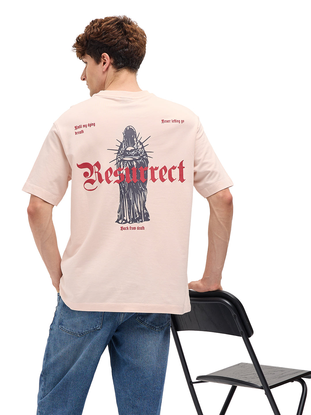 Men Peach Oversize Graphic Print T-shirt