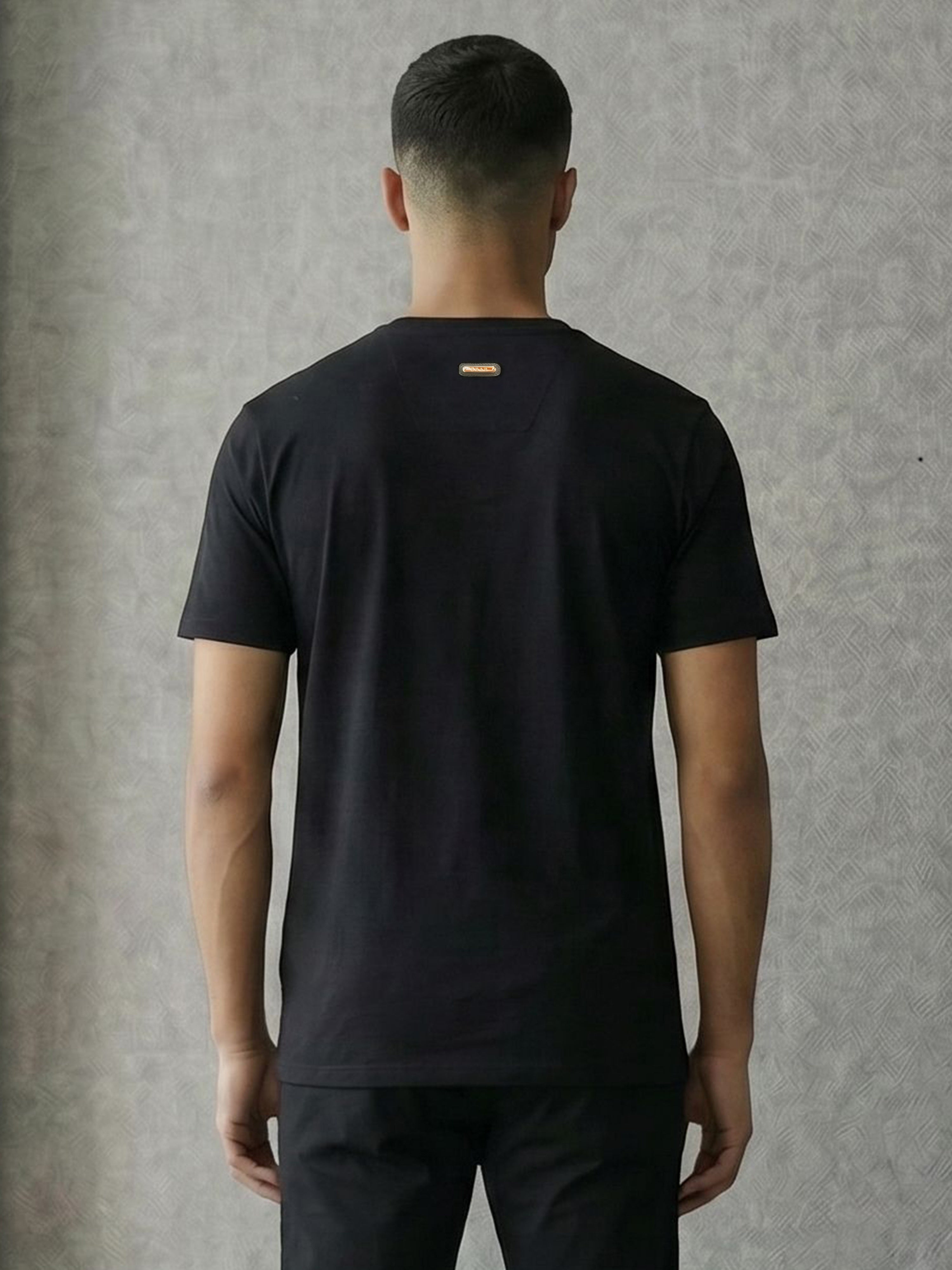 Men Black Solid Cotton T-Shirt
