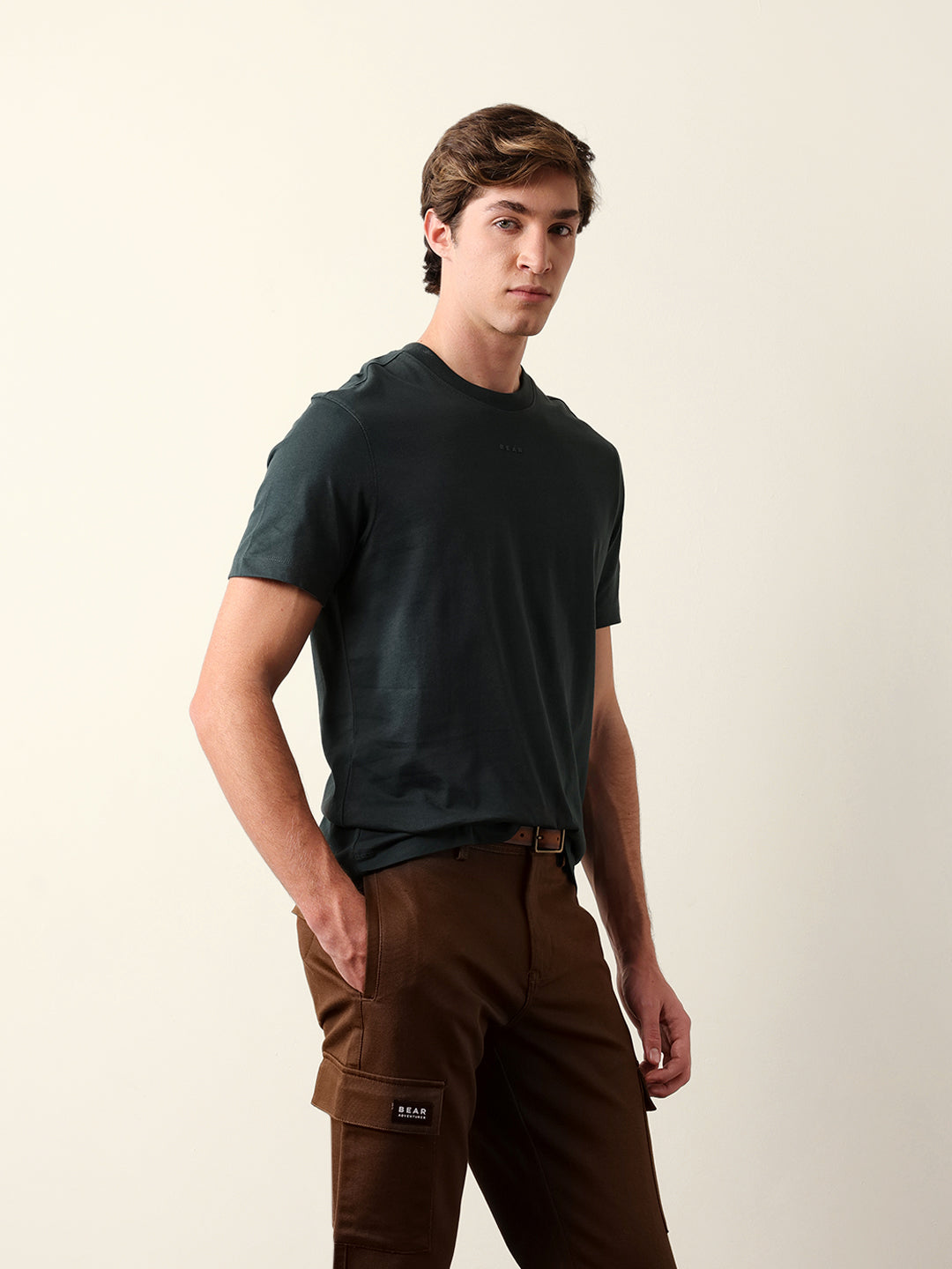 Men Pure Cotton Solid Round Neck Tshirt