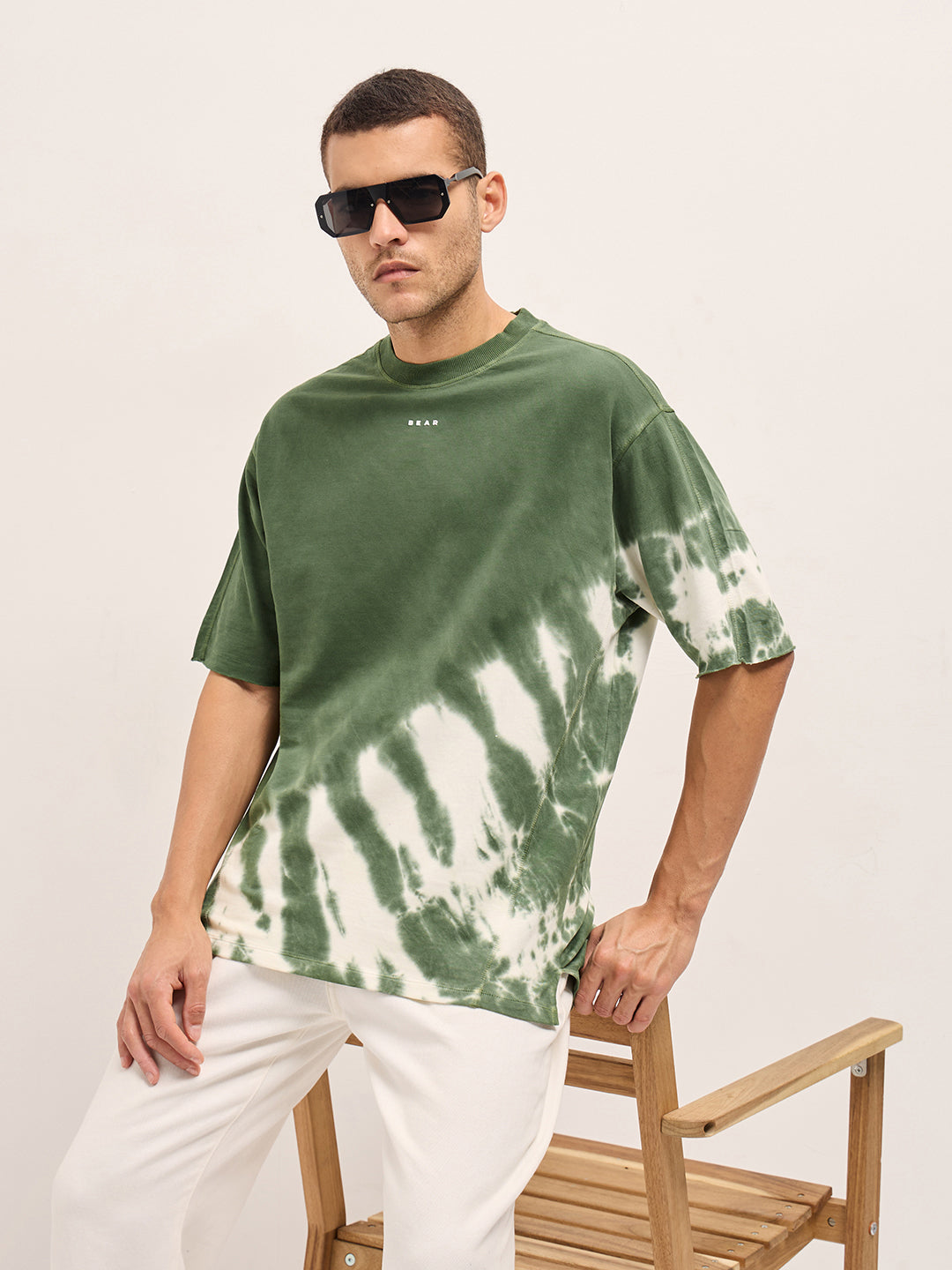 Men Green Tie-Dye Oversized Crew Neck T-shirt