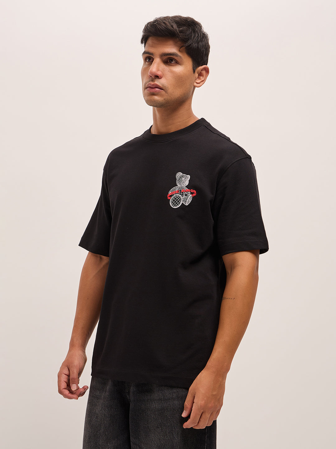 Men Black Oversize Graphic Printed Crew Neck T-shirt