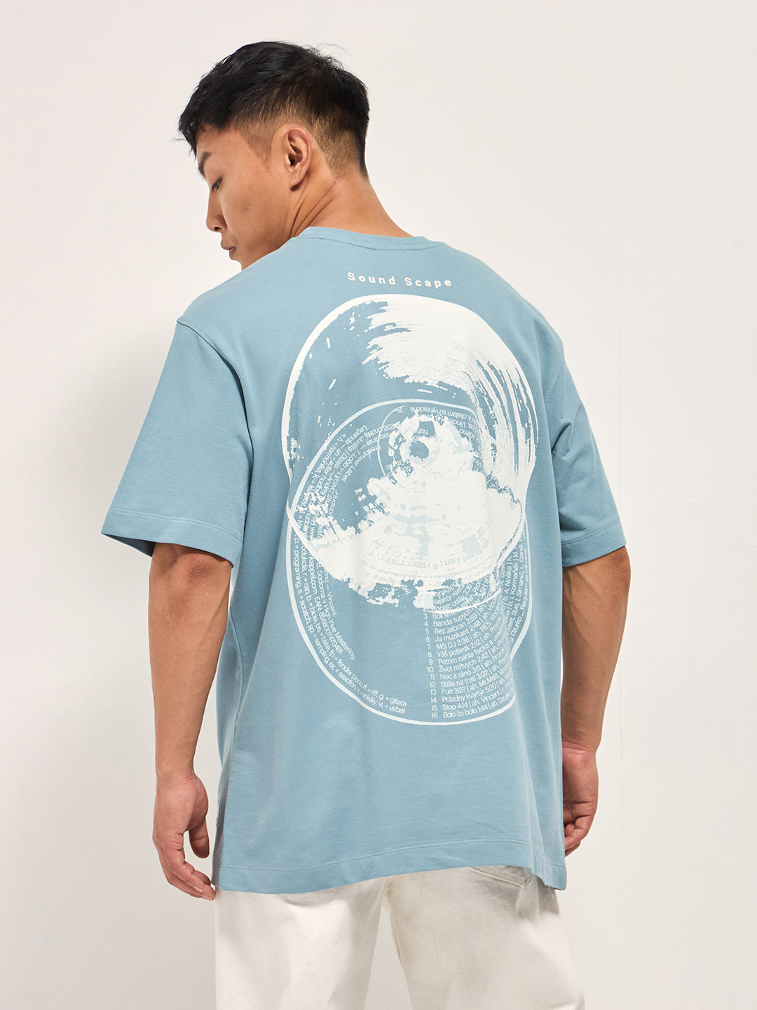 Men Wave Graphic Back Print Oversized Crew Neck T-Shirt