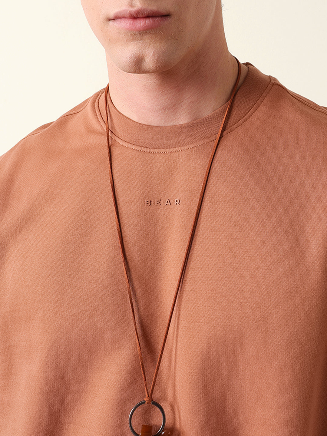 Men Pure Cotton Solid Round Neck Tshirt