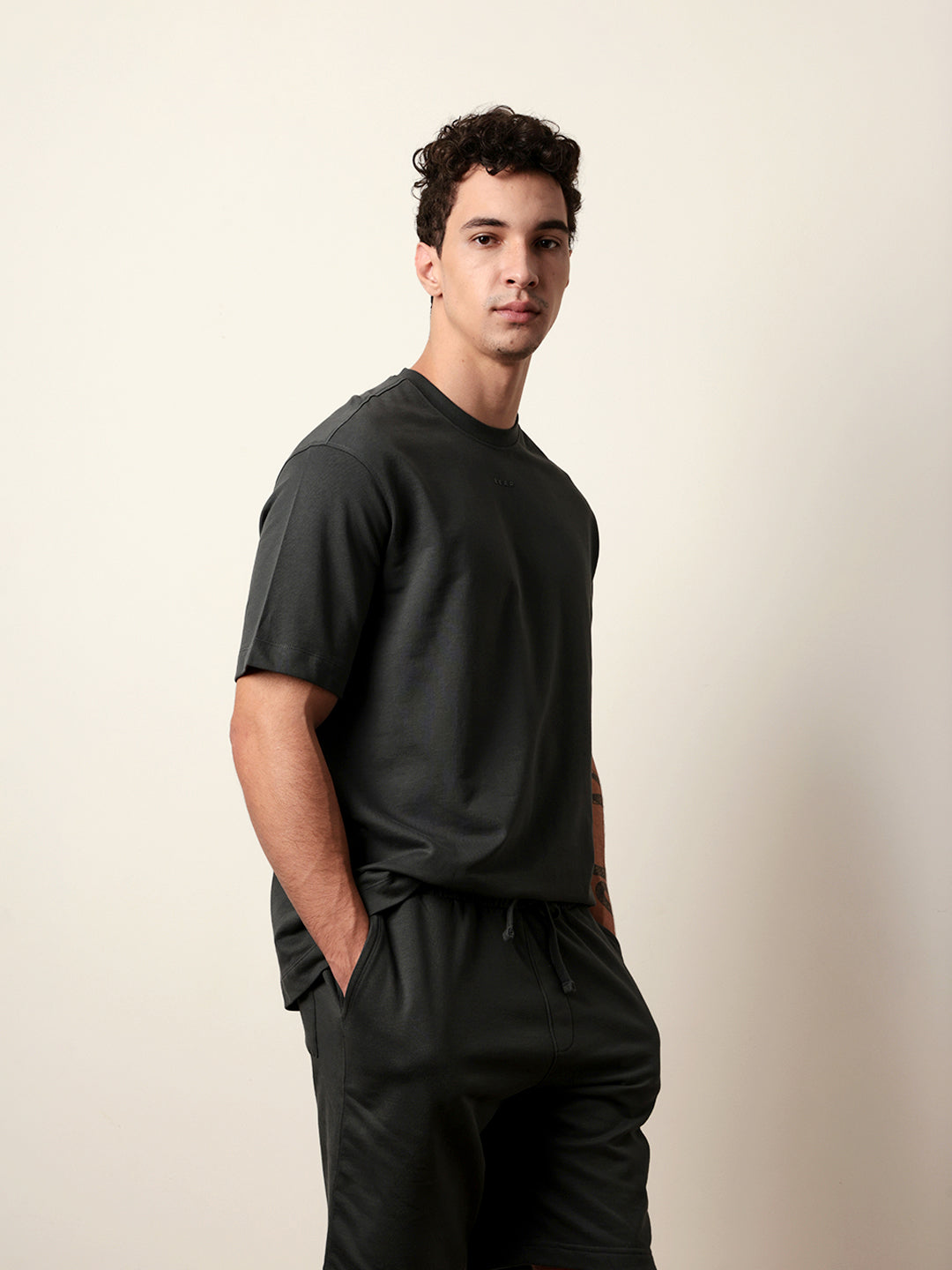 Men Grey Half Sleeve Oversize T-Shirt