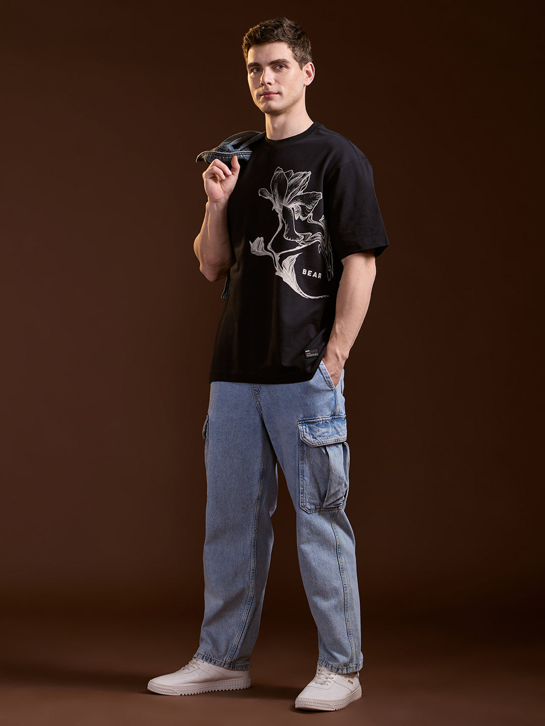 Men Black Oversize Floral Graphic Print Crew Neck T-shirt