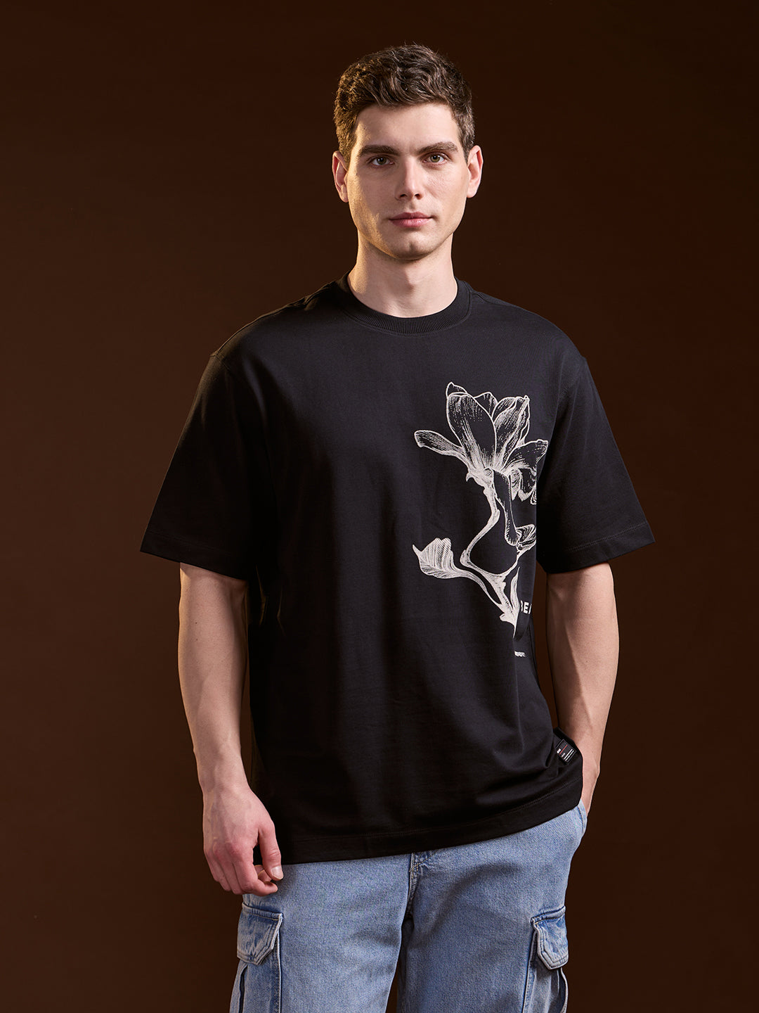 Men Black Oversize Floral Graphic Print Crew Neck T-shirt