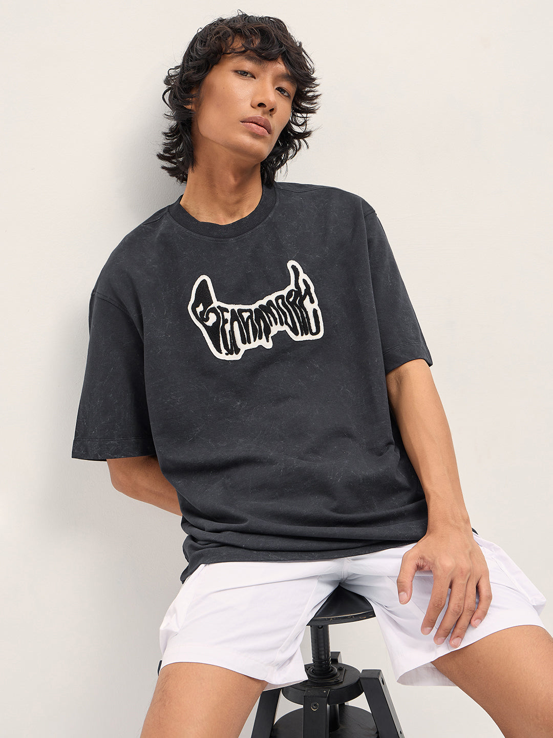Men Black Graphic Cotton Crew Neck T-Shirt