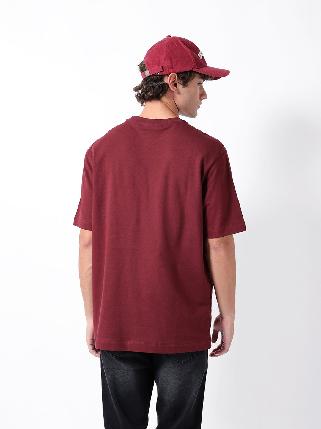 Men Maroon Graphic Cotton Crew Neck T-Shirt