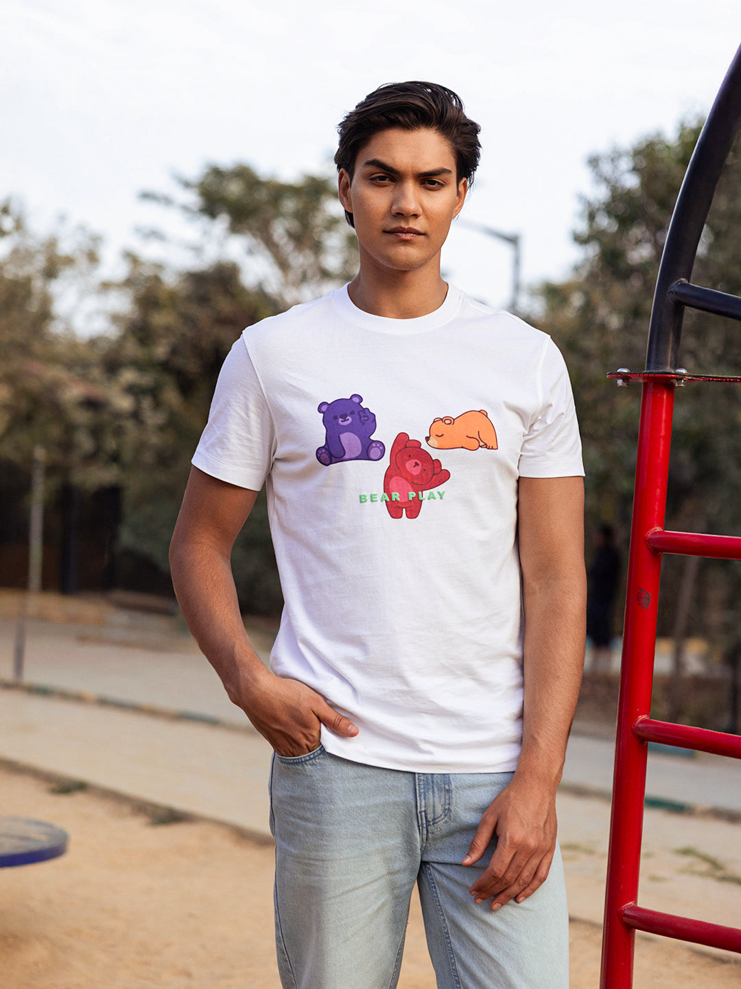 Men White Graphic Cotton Crew Neck T-Shirt