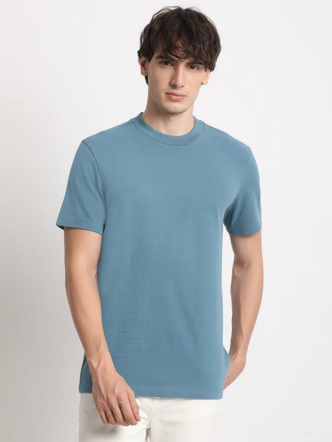 Men Blue Solid Regular Fit Round Neck T Shirt | The Bear House